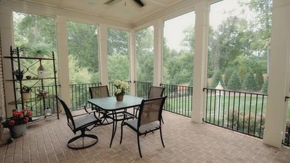 Screeneze Vs Screen Tight