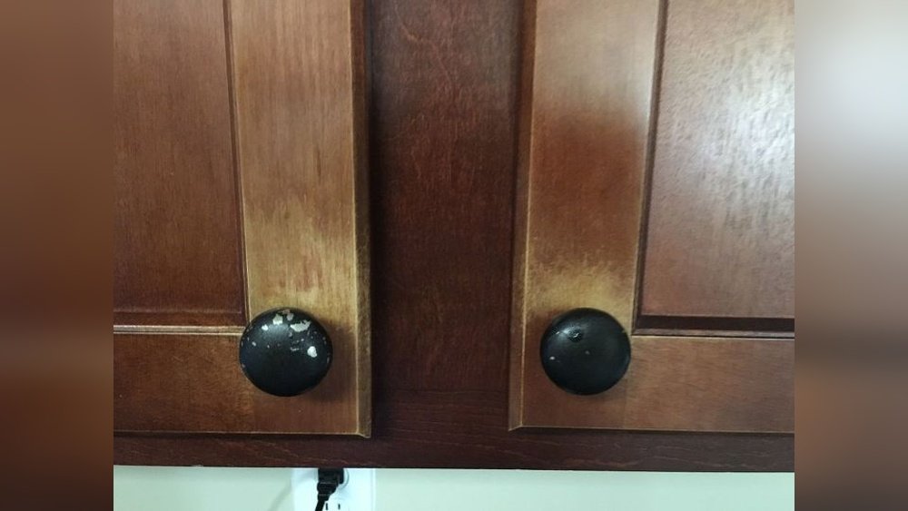 How To Fix Worn Spots On Kitchen Cabinets