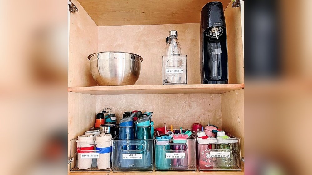 How To Store Water Bottles In Kitchen