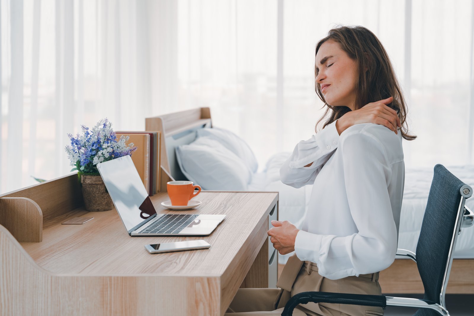 Using your whole arm to move the mouse prevents strain on the wrist joint.