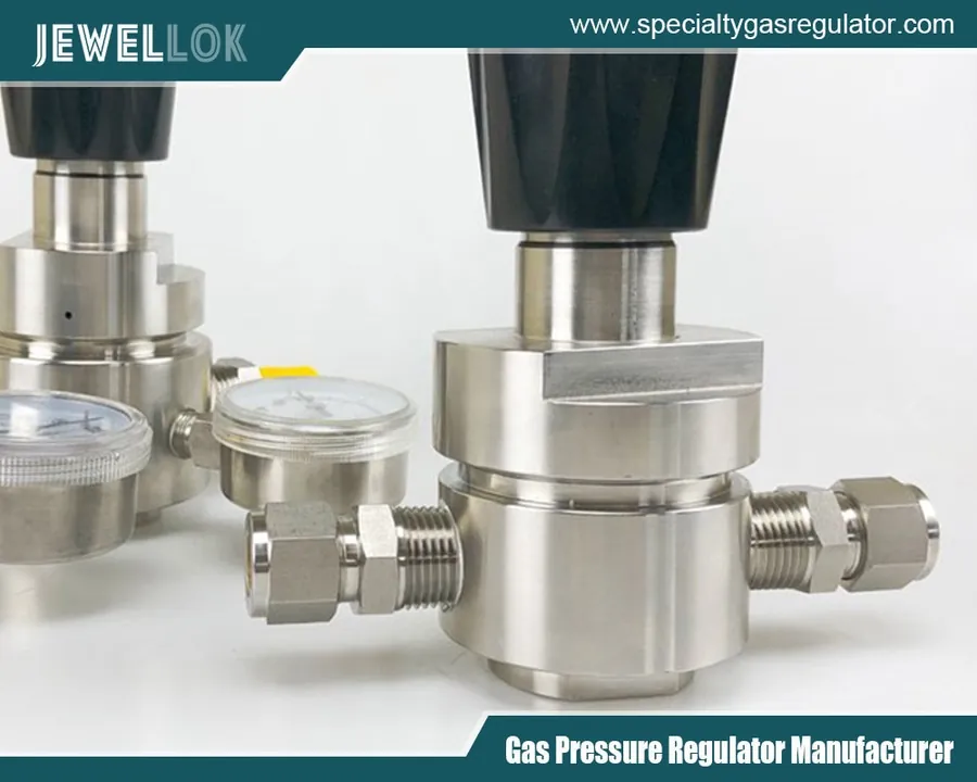 A professional plumber explains pressure regulator installation to a homeowner.